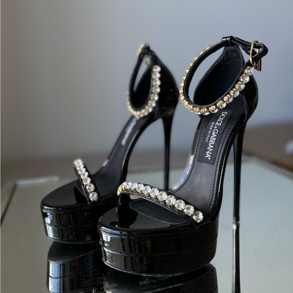 Like new Dolce & Gabbana Patent leather platform sandals 37 $1,695 - Picture 1 of 14